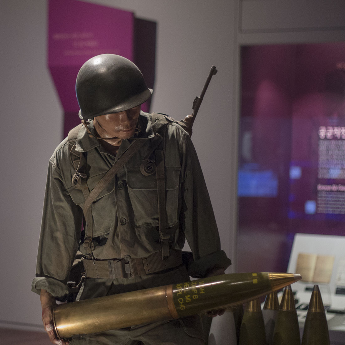 Combattant Coréen, obus, combat, uniforme militaire, Musée, Séoul
