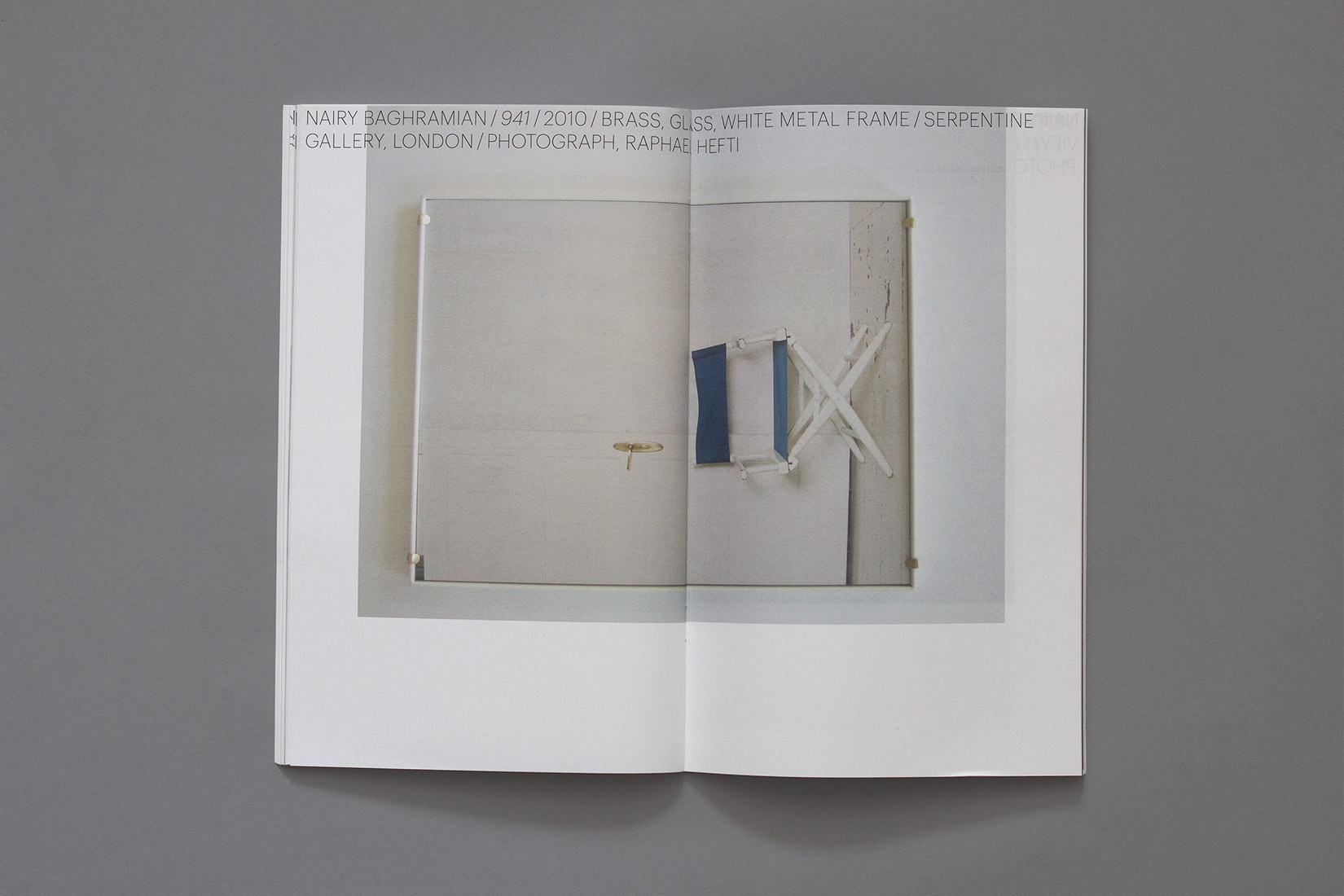 Mise en page, design graphique, livre, photographie, Nairy Baghramian, typographie, 941
